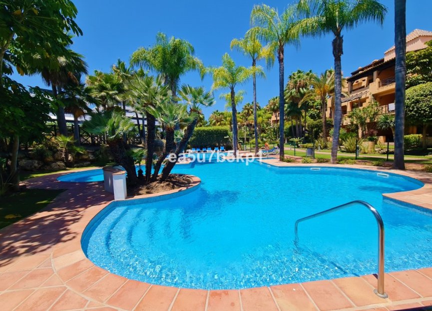 Resale - Apartment - Penthouse - Estepona - New Golden Mile