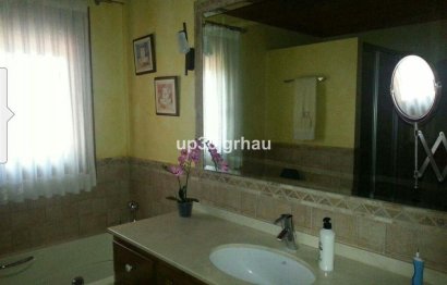 Resale - Ground floor apartment - Estepona - Estepona Centro