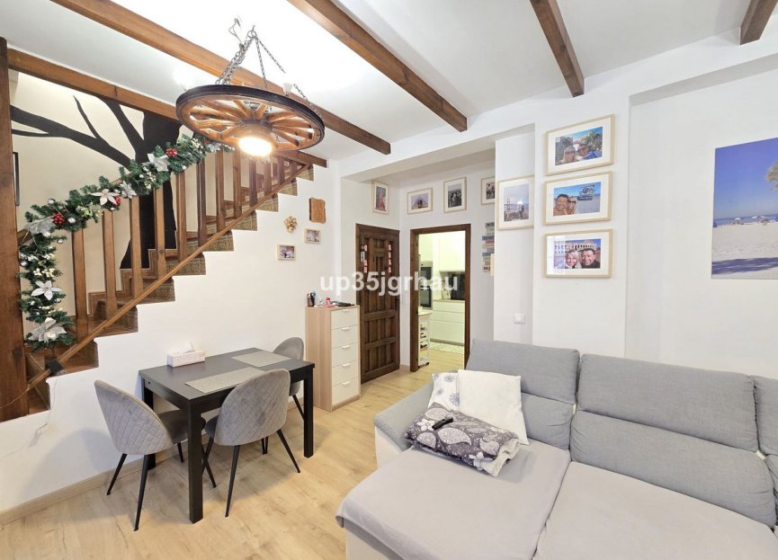 Resale - House - Townhouse - Estepona - Estepona Centro