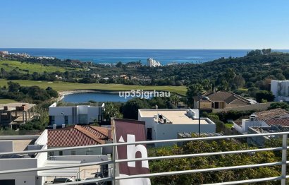 Reventa - Apartment - Top Floor Apartment - Estepona - Estepona Centro