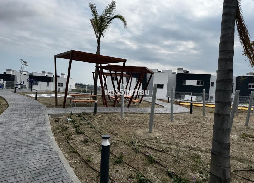 Reventa - Apartment - Top Floor Apartment - Estepona - Estepona Centro