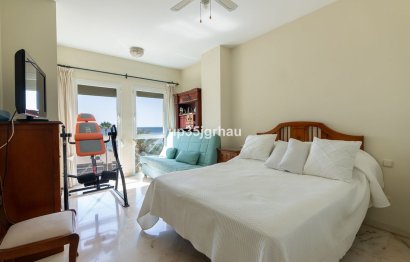 Resale - Apartment - Middle Floor Apartment - Estepona - Estepona Centro