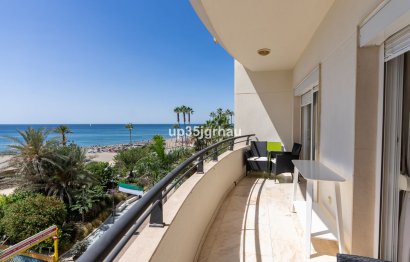 Resale - Apartment - Middle Floor Apartment - Estepona - Estepona Centro