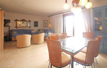 Resale - Apartment - Penthouse - Estepona - Estepona Centro