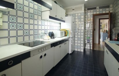 Resale - Apartment - Penthouse - Estepona - Estepona Centro