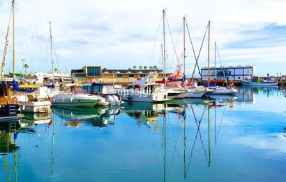 Resale - Apartment - Penthouse - Estepona - Estepona Centro