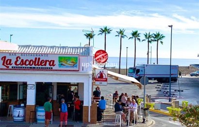 Resale - Apartment - Penthouse - Estepona - Estepona Centro