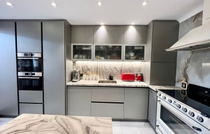 Resale - Ground floor apartment - Marbella - San Pedro De Alcantara