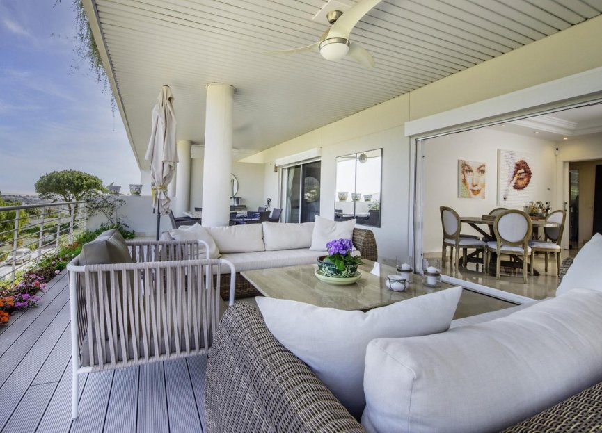 Resale - Ground floor apartment - Marbella - Nueva Andalucia