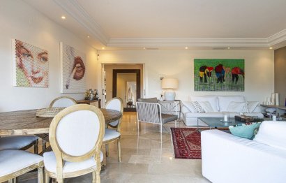 Resale - Ground floor apartment - Marbella - Nueva Andalucia