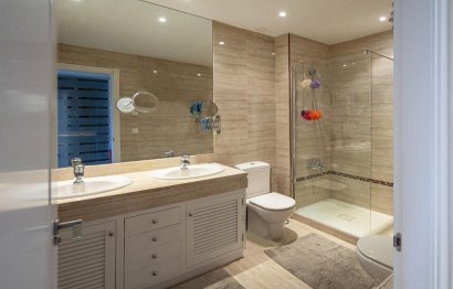 Resale - Ground floor apartment - Marbella - Nueva Andalucia