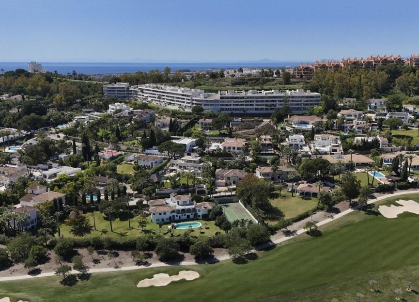 Resale - Ground floor apartment - Marbella - Nueva Andalucia