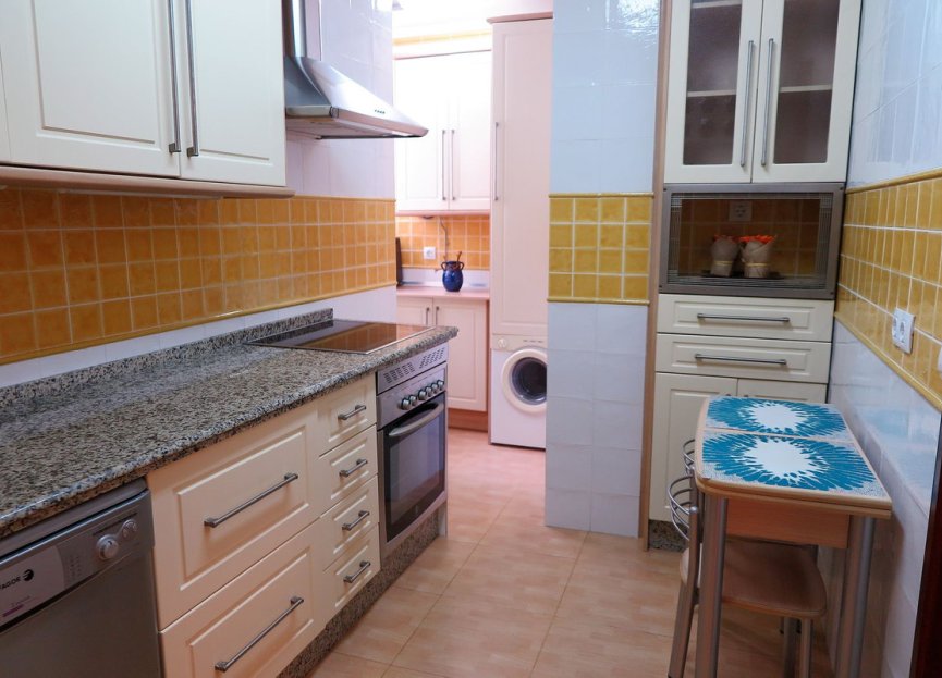 Resale - Apartment - Top Floor Apartment - Fuengirola - Fuengirola Centro