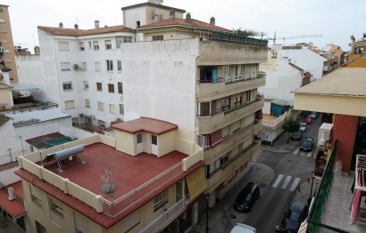 Resale - Apartment - Top Floor Apartment - Fuengirola - Fuengirola Centro