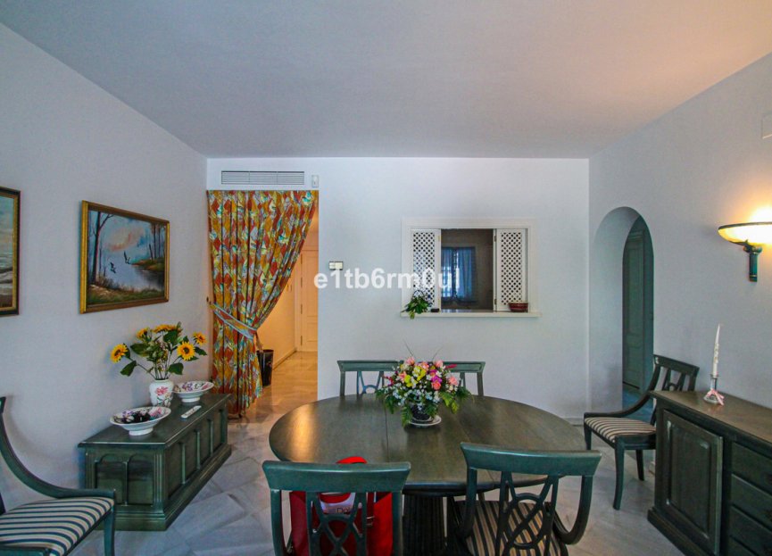 Resale - Ground floor apartment - Marbella - The Golden Mile