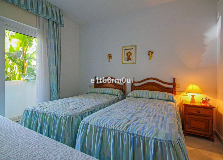 Resale - Ground floor apartment - Marbella - The Golden Mile