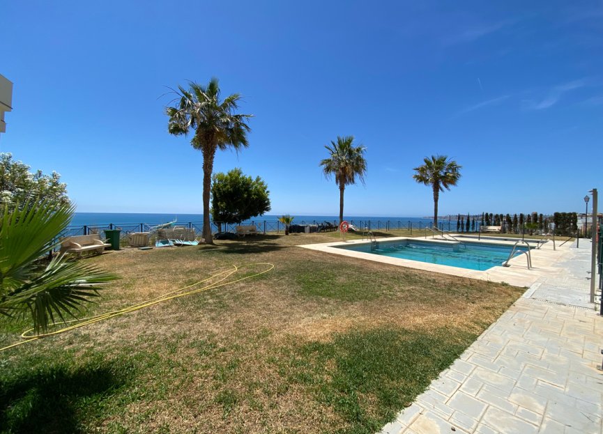 Resale - Apartment - Middle Floor Apartment - Fuengirola - Carvajal