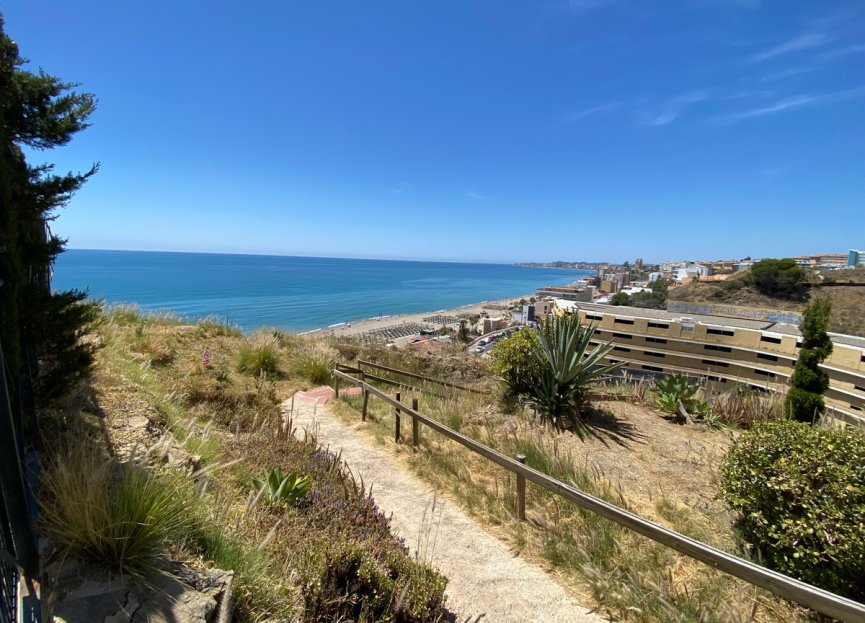 Resale - Apartment - Middle Floor Apartment - Fuengirola - Carvajal