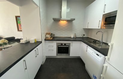 Resale - Apartment - Middle Floor Apartment - Fuengirola - Fuengirola Centro