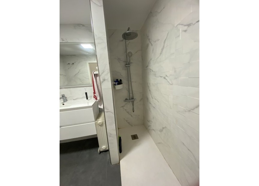 Resale - Apartment - Middle Floor Apartment - Fuengirola - Fuengirola Centro