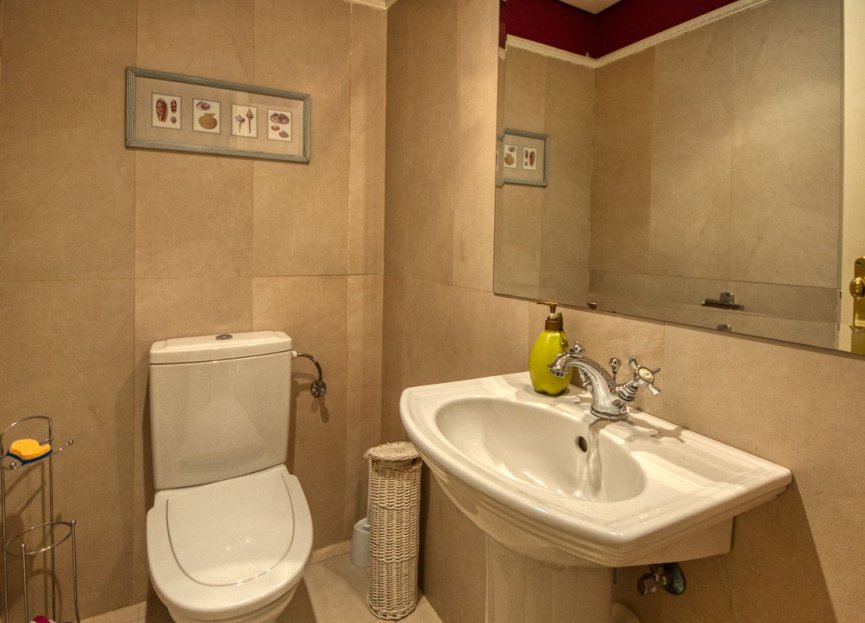 Resale - Ground floor apartment - Marbella - Sierra Blanca