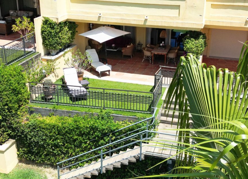 Resale - Ground floor apartment - Marbella - Sierra Blanca