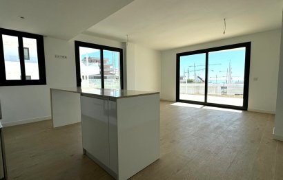 Resale - Ground floor apartment - Estepona - Estepona Centro