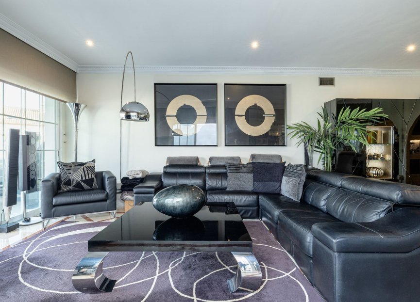 Resale - Ground floor apartment - Marbella - Nueva Andalucia