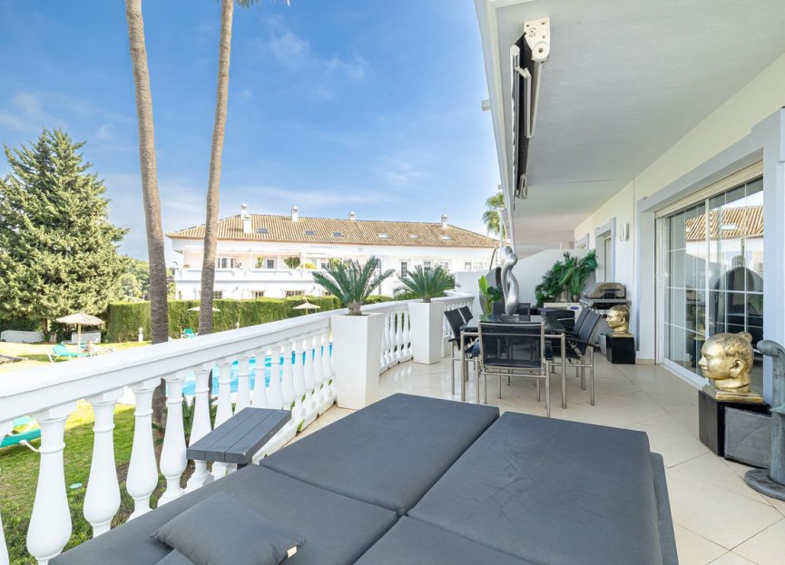 Resale - Ground floor apartment - Marbella - Nueva Andalucia