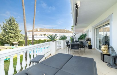 Resale - Ground floor apartment - Marbella - Nueva Andalucia