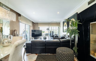 Resale - Ground floor apartment - Marbella - Nueva Andalucia