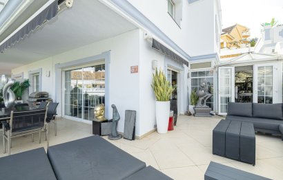 Resale - Ground floor apartment - Marbella - Nueva Andalucia