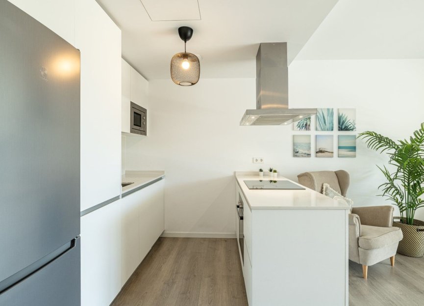 Resale - Ground floor apartment - Estepona - Estepona Centro