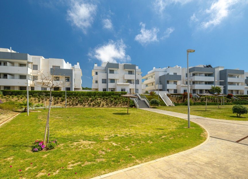 Resale - Ground floor apartment - Estepona - Estepona Centro