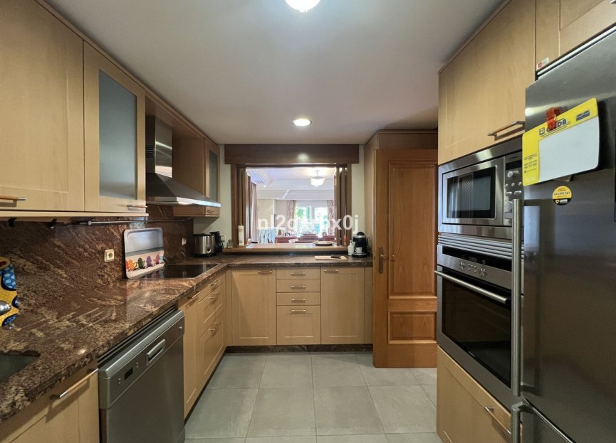 Resale - House - Semi-Detached House - Estepona - Costalita