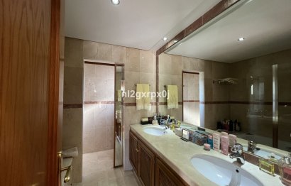 Resale - House - Semi-Detached House - Estepona - Costalita