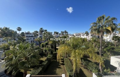 Resale - House - Semi-Detached House - Estepona - Costalita