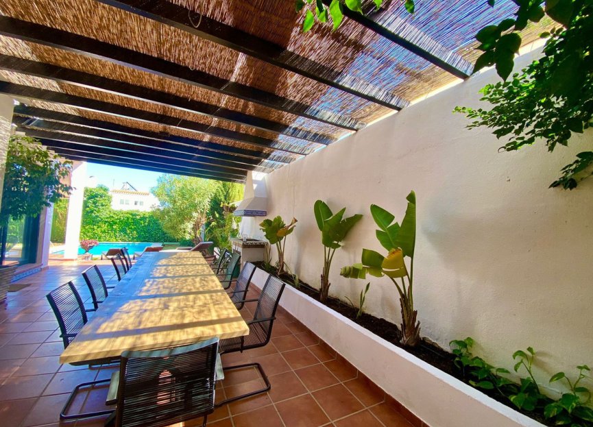 Reventa - House - Detached Villa - Marbella - Nueva Andalucia
