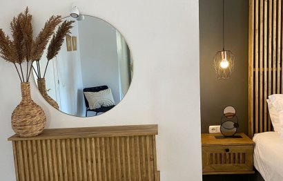 Reventa - House - Detached Villa - Marbella - Nueva Andalucia