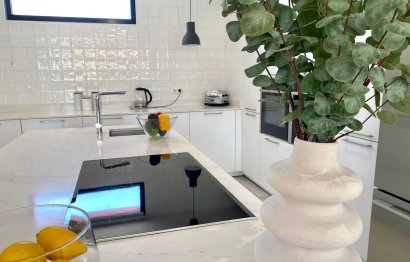 Reventa - House - Detached Villa - Marbella - Nueva Andalucia