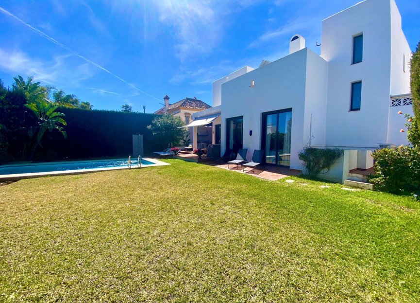 Reventa - House - Detached Villa - Marbella - Nueva Andalucia
