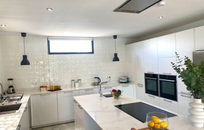 Reventa - House - Detached Villa - Marbella - Nueva Andalucia