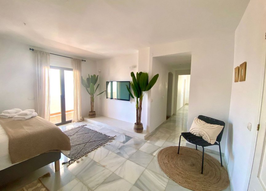 Reventa - House - Detached Villa - Marbella - Nueva Andalucia