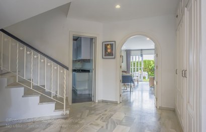 Resale - House - Townhouse - Estepona - New Golden Mile