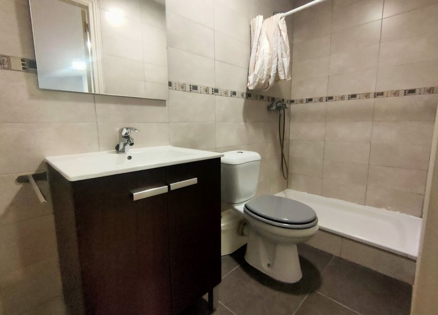 Resale - House - Semi-Detached House - Estepona - Cancelada