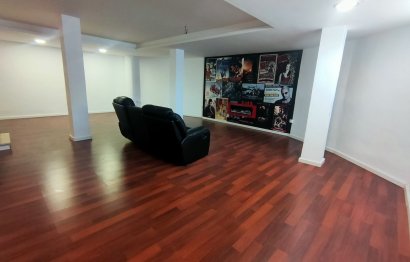 Resale - House - Semi-Detached House - Estepona - Cancelada