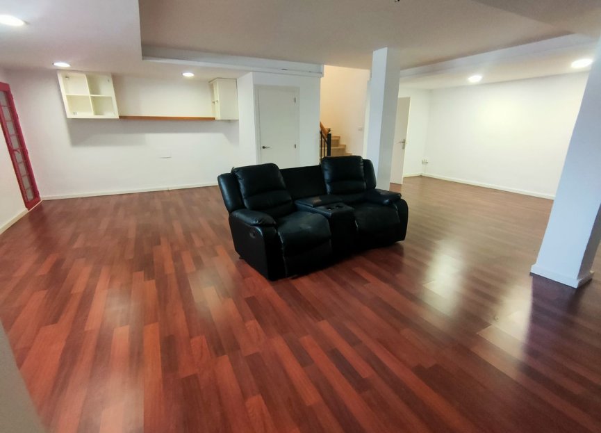 Resale - House - Semi-Detached House - Estepona - Cancelada