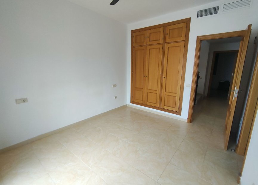 Resale - House - Semi-Detached House - Estepona - Cancelada