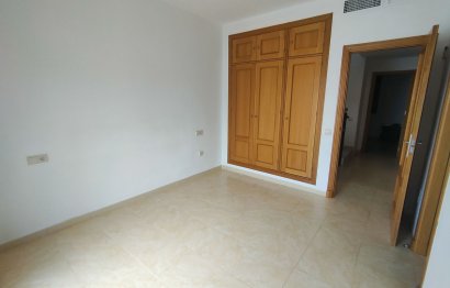 Resale - House - Semi-Detached House - Estepona - Cancelada