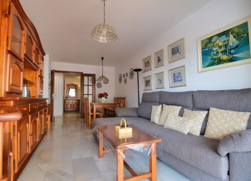 Resale - Apartment - Middle Floor Apartment - Fuengirola - Los Boliches